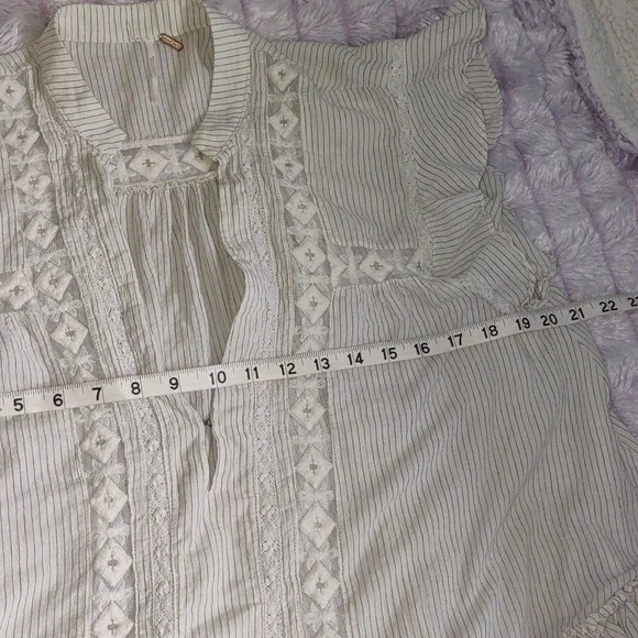 Free People Baby Blues Cream Ruffle Cap Sleeves Stripes Lace Baby Doll Tunic S - Picture 4 of 9
